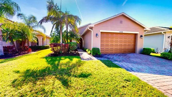 Property Slideshow image 2 of 50 | 11324 sw mountain ash cir, Port St Lucie, FL, 34987