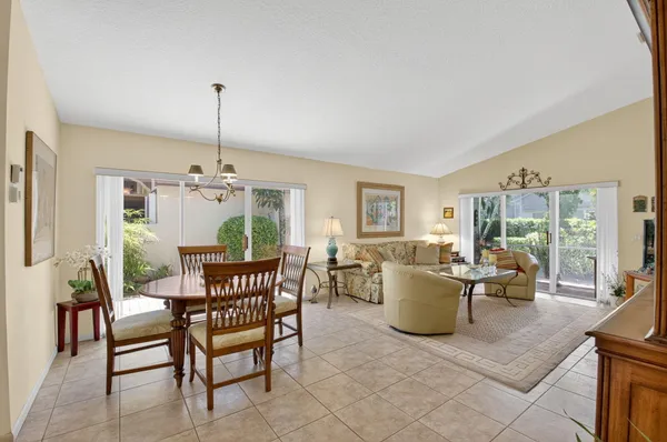 Property Slideshow image 3 of 90 | 11563 colonnade dr, Boynton Beach, FL, 33437