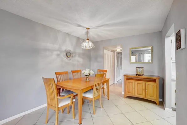Property Slideshow image 3 of 35 | 262 windsor l, West Palm Beach, FL, 33417