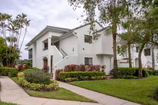 Property Slideshow image 2 of 48 | 7362 clunie pl apt 13304, Delray Beach, FL, 33446