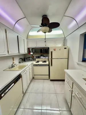 Property Slideshow image 3 of 34 | 30 suffolk a a, Boca Raton, FL, 33434