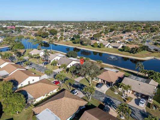 Property Slideshow image 3 of 44 | 6119 lakemont cir, Greenacres, FL, 33463