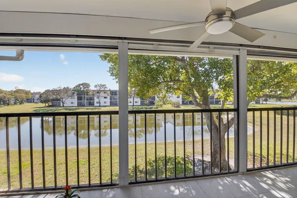 Property Slideshow image 2 of 46 | 15453 lakes of delray blvd apt 204, Delray Beach, FL, 33484