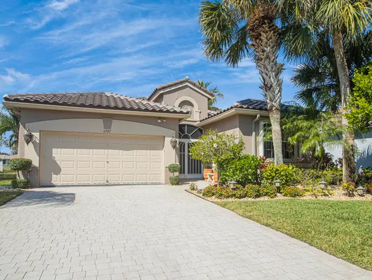 Property Slideshow image 2 of 39 | 6507 pavone st, Lake Worth, FL, 33467