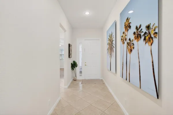 Property Slideshow image 2 of 72 | 2320 sapphire cir, West Palm Beach, FL, 33411