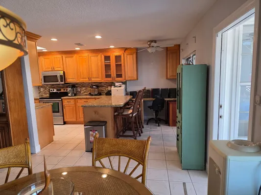 Property Slideshow image 3 of 34 | 3368 rossi ct, West Palm Beach, FL, 33417
