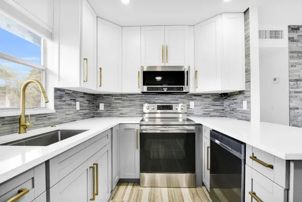 Property Slideshow image 2 of 24 | 277 brittany f, Delray Beach, FL, 33446