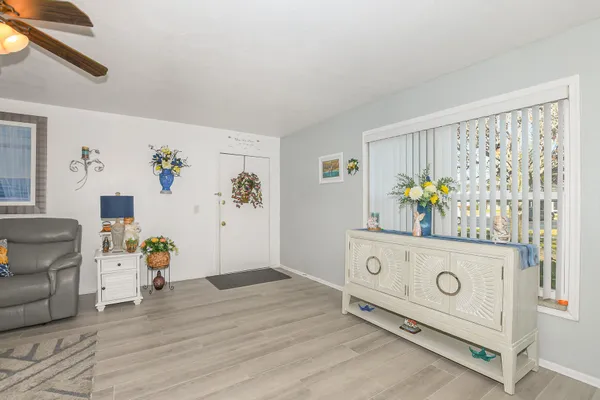 Property Slideshow image 2 of 43 | 18 lake vista trl apt 107, Port St Lucie, FL, 34952