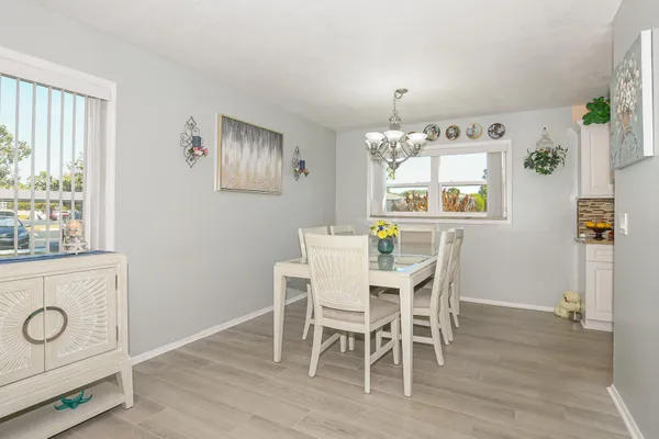 Property Slideshow image 3 of 43 | 18 lake vista trl apt 107, Port St Lucie, FL, 34952