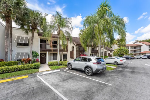 Property Slideshow image 3 of 52 | 10155 mangrove dr apt 204, Boynton Beach, FL, 33437