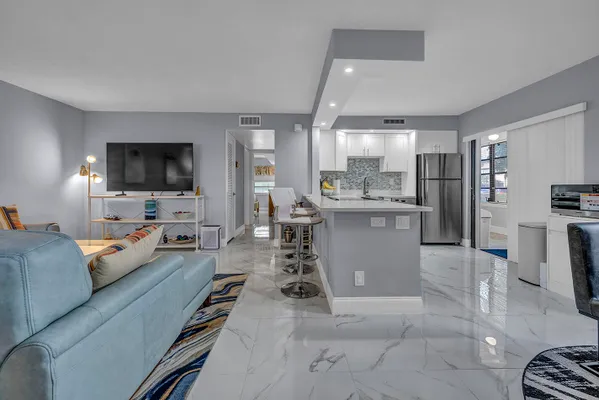 Property Slideshow image 2 of 19 | 162 capri d d, Delray Beach, FL, 33484