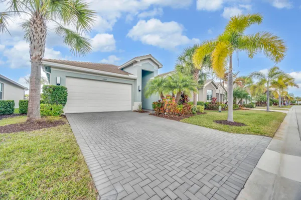 Property Slideshow image 3 of 66 | 12127 sw jasper lake way, Port St. Lucie, FL, 34987