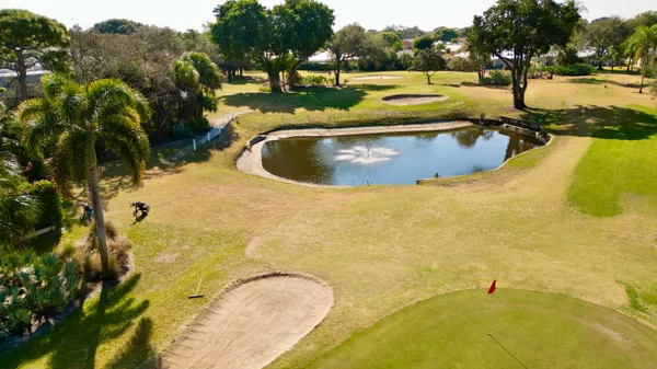 Property Slideshow image 2 of 26 | 18081 se country club dr 289, Jupiter, FL, 33469