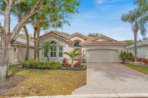 Property Slideshow image 2 of 26 | 7585 las cruces ct, Boynton Beach, FL, 33437