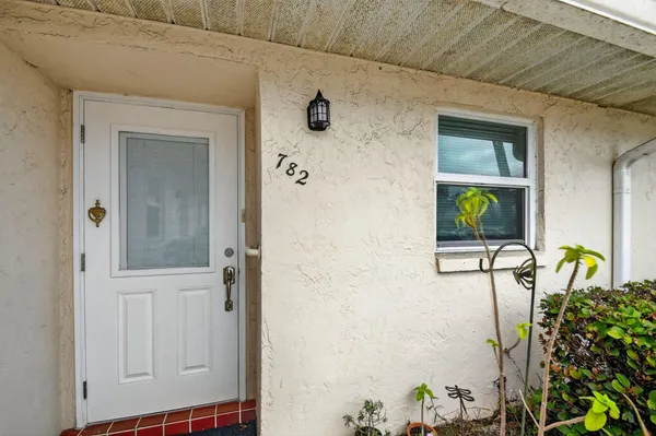Property Slideshow image 3 of 41 | 782 nantucket cir # 782, Lake Worth, FL, 33467