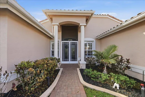Property Slideshow image 2 of 44 | 499 nw blue lake dr, Port St Lucie, FL, 34986
