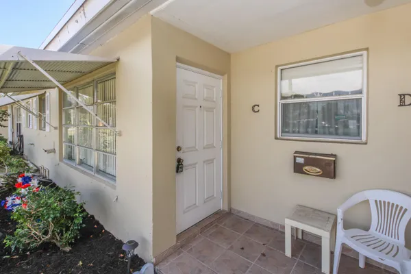 Property Slideshow image 3 of 41 | 370 high point blvd c, Delray Beach, FL, 33445