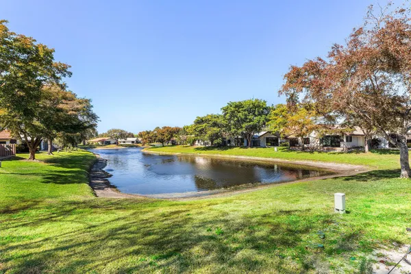 Property Slideshow image 2 of 44 | 4799 boxwood cir, Boynton Beach, FL, 33436