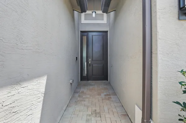 Property Slideshow image 2 of 55 | 11104 sw carriage hill ln, Port St Lucie, FL, 34987