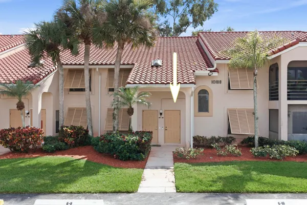 Property Slideshow image 2 of 44 | 10188 mangrove dr 204, Boynton Beach, FL, 33437
