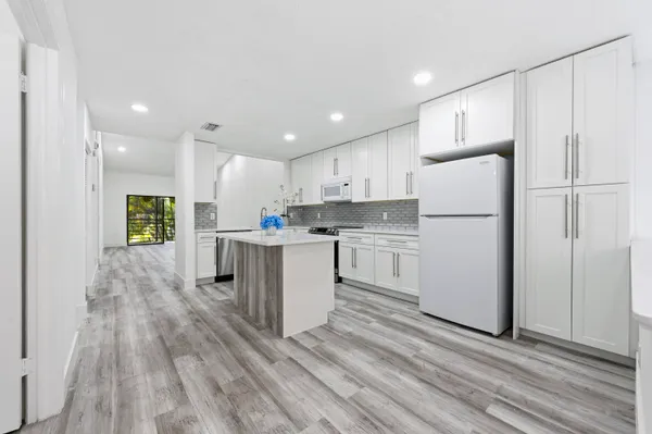 Property Slideshow image 3 of 44 | 10188 mangrove dr apt 204, Boynton Beach, FL, 33437