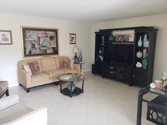 Property Slideshow image 2 of 17 | 166 piedmont d d, Delray Beach, FL, 33484