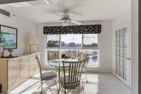 Property Slideshow image 2 of 33 | 5746 crystal shores dr 402, Boynton Beach, FL, 33437
