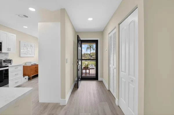Property Slideshow image 2 of 87 | 17 stratford dr d, Boynton Beach, FL, 33436
