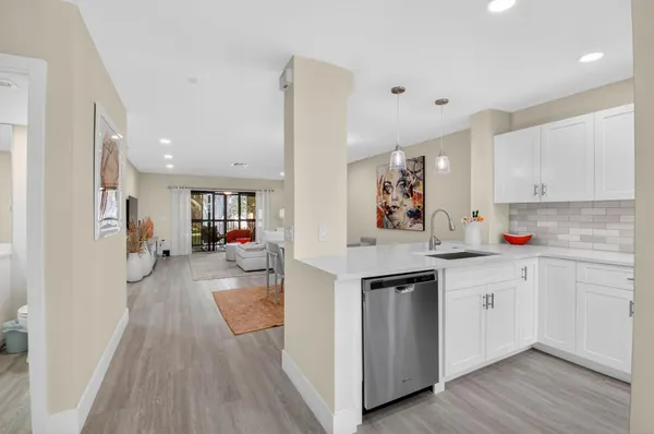 Property Slideshow image 3 of 87 | 17 stratford dr d, Boynton Beach, FL, 33436