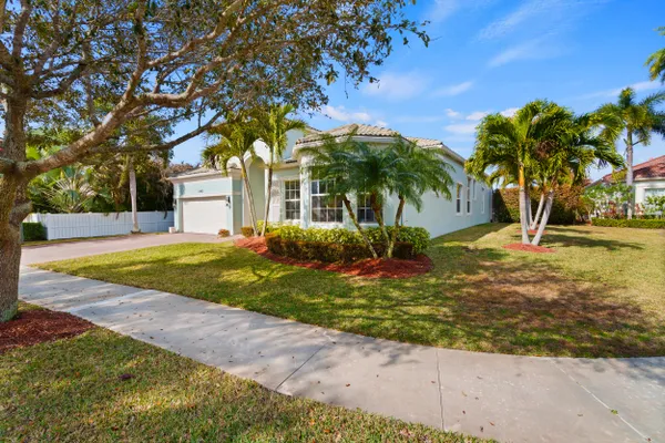 Property Slideshow image 3 of 83 | 11460 sw waldorf ct, Port St Lucie, FL, 34987