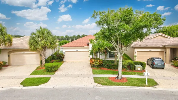 Property Slideshow image 2 of 45 | 2281 egret cove dr, West Palm Beach, FL, 33411