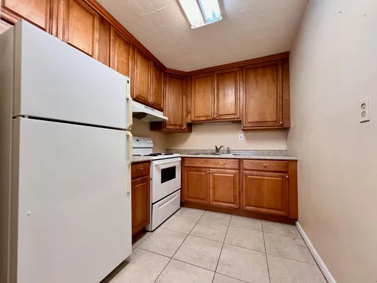 Property Slideshow image 3 of 19 | 240 bedford j j, West Palm Beach, FL, 33417