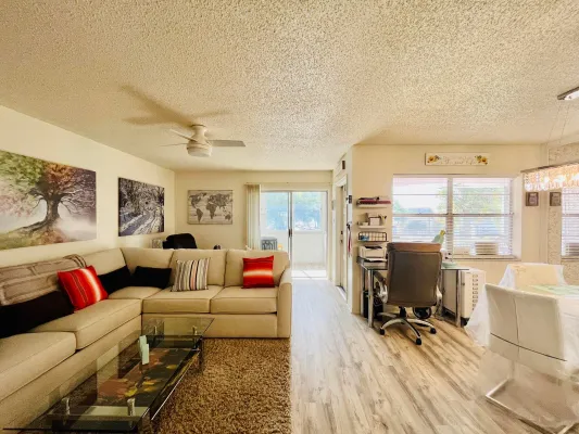 Property Slideshow image 3 of 30 | 50 plymouth f f, West Palm Beach, FL, 33417