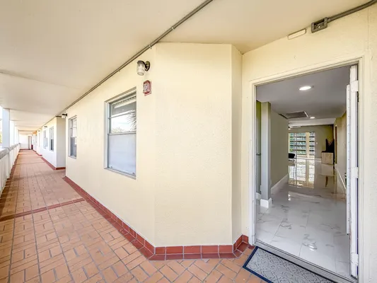 Property Slideshow image 2 of 35 | 1802 eleuthera pt e3, Coconut Creek, FL, 33066