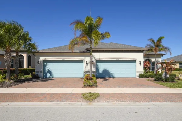 Property Slideshow image 2 of 77 | 12819 sw lake fern cir, Port St. Lucie, FL, 34987