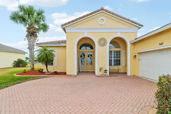 Property Slideshow image 3 of 61 | 547 sw lake manatee way, Port St. Lucie, FL, 34986