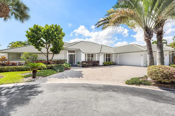 Property Slideshow image 3 of 90 | 4 sutton dr, Boynton Beach, FL, 33436