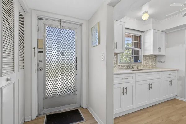 Property Slideshow image 3 of 34 | 1 golfs edge f f, West Palm Beach, FL, 33417