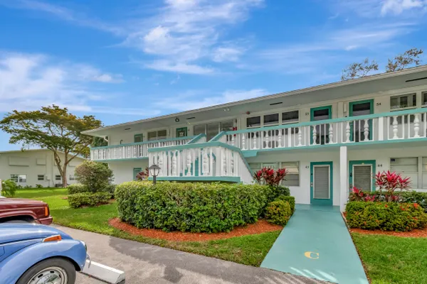 Property Slideshow image 2 of 42 | 51 ventnor c c, Deerfield Beach, FL, 33442