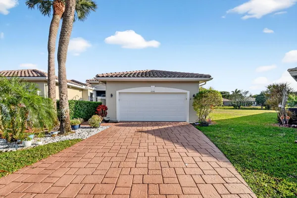 Property Slideshow image 2 of 78 | 5846 island reach ln, Boynton Beach, FL, 33437