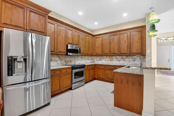 Property Slideshow image 3 of 50 | 7420 twin falls dr, Boynton Beach, FL, 33437