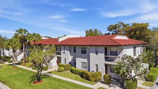 Property Slideshow image 2 of 26 | 21364 cypress hammock dr 1j, Boca Raton, FL, 33428