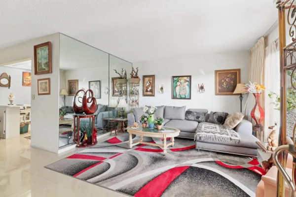 Property Slideshow image 2 of 15 | 307 wellington a a, West Palm Beach, FL, 33417