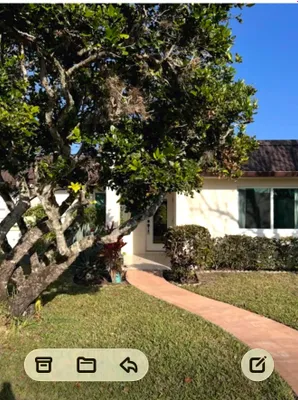 Property Slideshow image 2 of 31 | 178 lake susan ln, West Palm Beach, FL, 33411