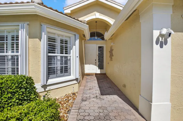 Property Slideshow image 3 of 72 | 6809 venidita beach dr, Delray Beach, FL, 33446