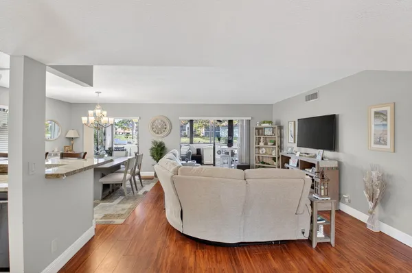 Property Slideshow image 2 of 78 | 10663 ocean palm way 101, Boynton Beach, FL, 33437