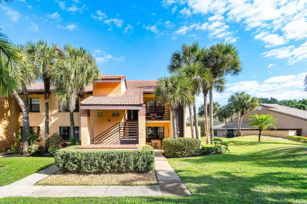 Property Slideshow image 2 of 54 | 11177 aspen glen dr 206, Boynton Beach, FL, 33437