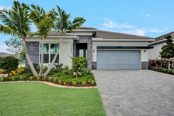 Property Slideshow image 2 of 47 | 10005 driftwood way, Palm Beach Gardens, FL, 33412