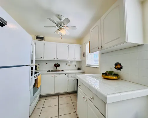 Property Slideshow image 2 of 17 | 173 dorchester h, West Palm Beach, FL, 33417