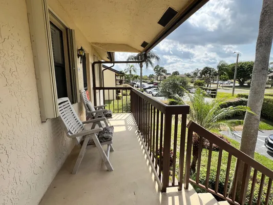 Property Slideshow image 3 of 31 | 4682 lucerne lakes blvd 206, Lake Worth, FL, 33467